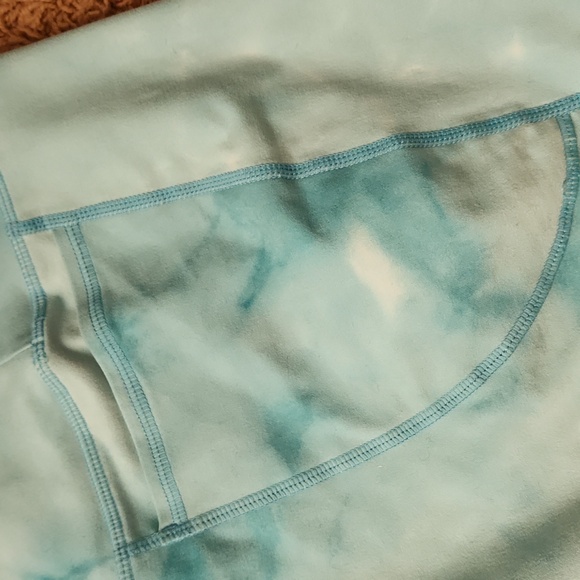 JOYLAB turquoise marbled print womans spandex shorts size small - Picture 4 of 6